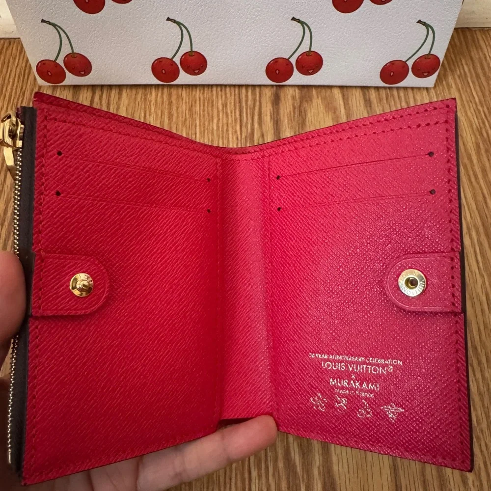 ❌SOLD❌ NWT Louis Vuitton X Takashi Murakami Cherry Lisa Wallet - Picture 5 of 15